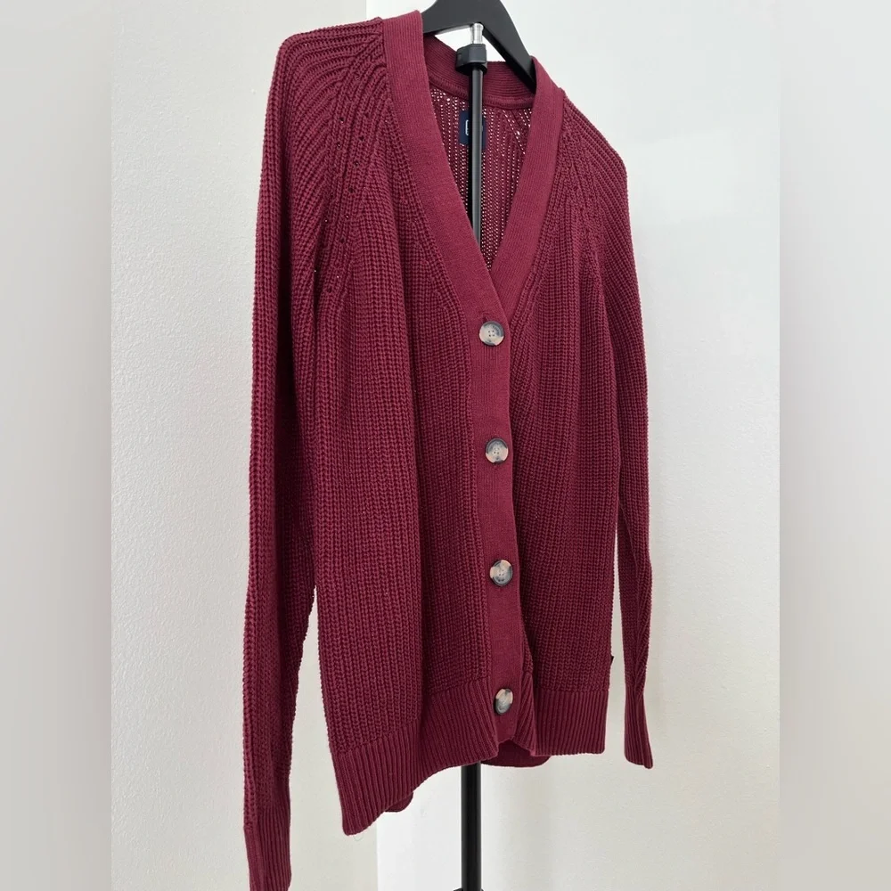*NWT* GAP Women's Deep Burgundy Cardigan Sweater (Sz M) - Picture 5 of 9